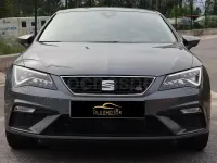 Usado Seat Leon FR 184 CV (135 kW) 2018 Gris / plata Berlina