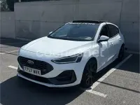 Usado Ford Focus ST 280 CV (205 kW) 2024 Blanco Berlina