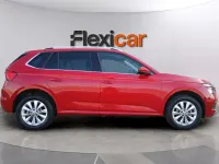 Usado Skoda Kamiq 110 CV (80 kW) 2022 Rojo SUV