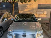 Usado Toyota Avensis Executive 150 CV (110 kW) 2006 Gris / plata Berlina