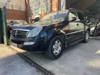 Usado SsangYong Rexton 165 CV (121 kW) 2005 Negro SUV
