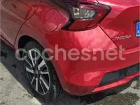 Usado Nissan Micra Acenta 90 CV (66 kW) 2017 Rojo Utilitario