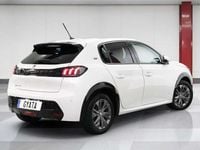 Usado Peugeot e-208 Allure 100 kW (136 CV) 2021 Blanco Utilitario