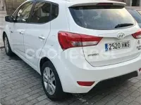 Usado Hyundai ix20 Comfort 115 CV (84 kW) 2012 Blanco Utilitario