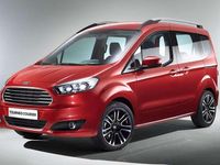 Usado Ford Tourneo Trend 102 CV (75 kW) 2019 Rojo Van