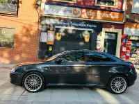 Usado Alfa Romeo GT Distinctive 240 CV (176 kW) 2006 Gris / plata Coupe