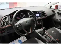 Käytetty Seat Leon Style 116 HP (85 kW) 2020 Punainen Sedan