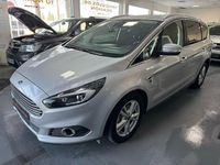 Usado Ford S-MAX Titanium 180 CV (132 kW) 2017 Gris / plata Monovolumen
