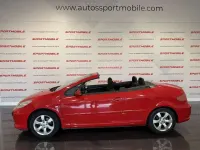 Usado Peugeot 307 CC 109 CV (80 kW) 2007 Rojo Descapotable