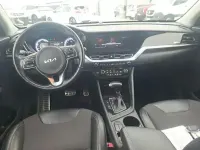 Usado Kia Niro 141 CV (103 kW) 2022 Gris SUV