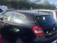 Usado BMW 118 122 CV (89 kW) 2006 Negro Utilitario