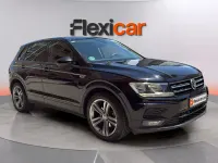 Usado VW Tiguan Edition 125 CV (91 kW) 2018 Negro SUV