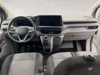 Usado VW Caravelle 110 CV (80 kW) 2025 Gris Van