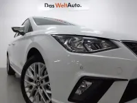 Usado Seat Ibiza Style 115 CV (84 kW) 2024 Blanco Utilitario