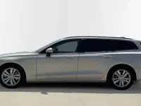Usado Volvo V60 Momentum 2018 Plateado Familiar