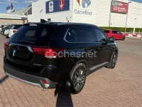 Usado Mitsubishi Outlander Motion 150 CV (110 kW) 2018 Negro SUV