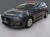 Usado Hyundai i30 110 CV (80 kW) 2022 Negro Utilitario