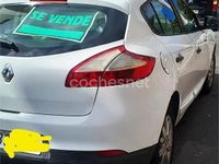 Usado Renault Mégane Dynamique 105 CV (77 kW) 2010 Blanco Berlina
