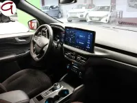 Usado Ford Kuga ST-Line 243 CV (178 kW) 2024 Gris / plata SUV