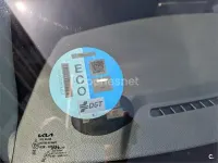 Usado Kia Stonic 100 CV (73 kW) 2024 Gris / plata SUV