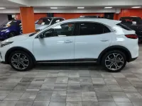 Usado Kia XCeed 204 CV (150 kW) 2021 Blanco SUV
