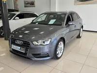 Usado Audi A3 Ambition 150 CV (110 kW) 2015 Gris / plata Berlina