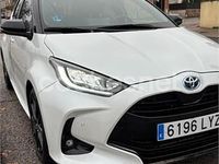 Usado Toyota Yaris Hybrid Plus 116 CV (85 kW) 2022 Blanco Berlina