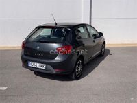 Usado Seat Ibiza Reference 70 CV (51 kW) 2010 Gris / plata Berlina