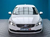 Usado Volvo V60 Momentum 150 CV (110 kW) 2018 Blanco Familiar