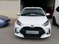 Usado Toyota Yaris Hybrid Active 116 CV (85 kW) 2023 Blanco Utilitario