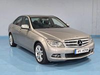 Usado Mercedes C200 Avantgarde 136 CV (100 kW) 2007 Beige Berlina