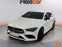 Usado Mercedes CLA180 Shooting Brake 136 CV (100 kW) 2023 Blanco Familiar