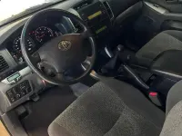 Usado Toyota Land Cruiser 166 CV (122 kW) 2006 Beige Utilitario