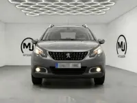 Usado Peugeot 2008 Style 110 CV (80 kW) 2018 Gris SUV