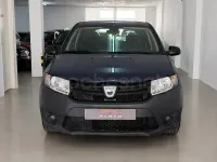 Usado Dacia Sandero Base 75 CV (55 kW) 2013 Azul Berlina