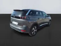 Usado Peugeot 5008 Allure 131 CV (96 kW) 2022 Gris SUV