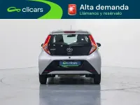 Usado Toyota Aygo X-cite 72 CV (52 kW) 2019 Gris Utilitario
