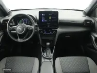 Usado Toyota Yaris Cross Active 130 CV (95 kW) 2025 Gris SUV