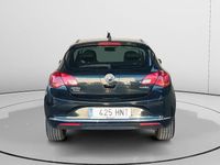 Usado Opel Astra Selective 140 CV (102 kW) 2013