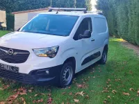 Usado Opel Combo Life Edition 102 CV (75 kW) 2022 Blanco Monovolumen