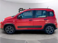 Usado Fiat Panda City Life 71 CV (52 kW) 2022 Rojo Utilitario