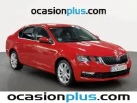 Usado Skoda Octavia Ambition 115 CV (84 kW) 2019 Rojo Berlina