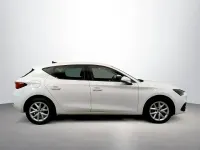 Usado Seat Leon Style 116 CV (85 kW) 2021 Blanco Utilitario