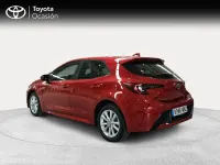 Usado Toyota Corolla Active 140 CV (102 kW) 2024 Rojo Berlina