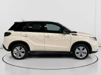 Usado Suzuki Vitara 129 CV (94 kW) 2020 Beige SUV