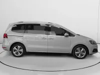 Usado Seat Alhambra XCELLENCE 150 CV (110 kW) 2021 Gris / plata Monovolumen