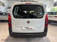 Usado Fiat Doblò 130 CV (95 kW) 2023 Blanco Monovolumen