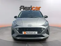 Usado Hyundai i10 Style 84 CV (61 kW) 2021 Marrón Utilitario