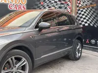 Usado VW Tiguan Sportline 190 CV (139 kW) 2018 Gris SUV