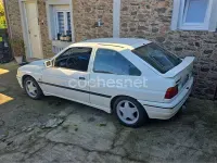 Usado Ford Escort RS 150 CV (110 kW) 1992 Blanco Berlina